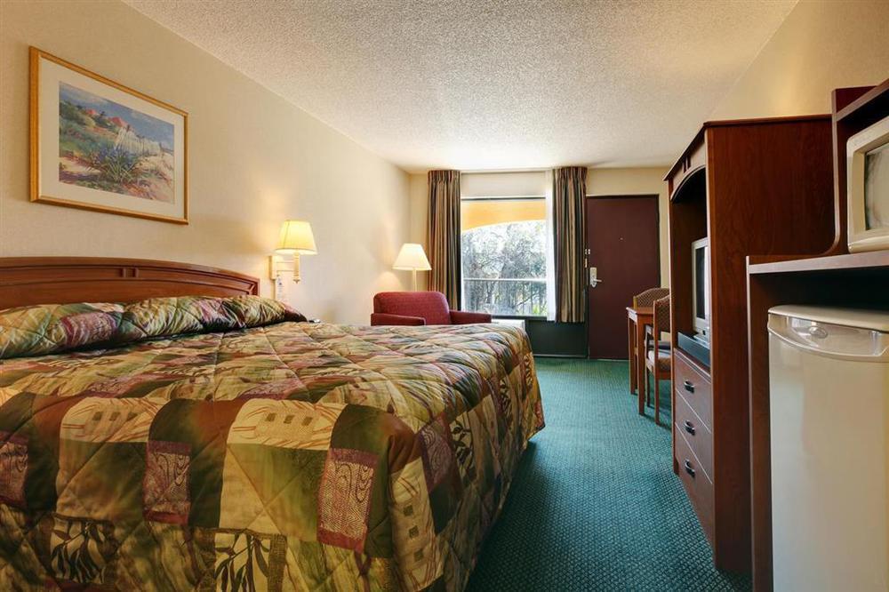 Americas Best Value Inn Ocean Inn St. Augustine Beach Habitación foto